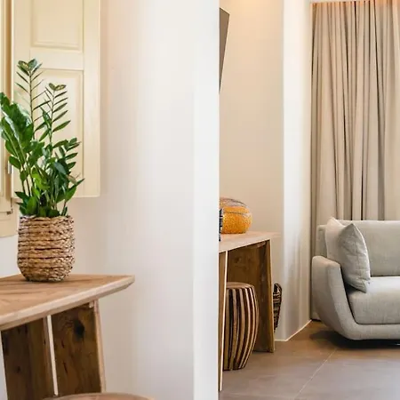 Casa Del Lupo Platis Yialos