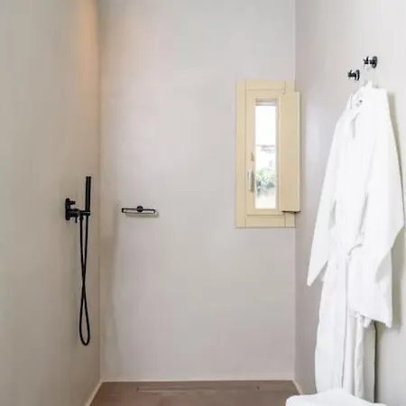 Casa Del Lupo Platis Yialos